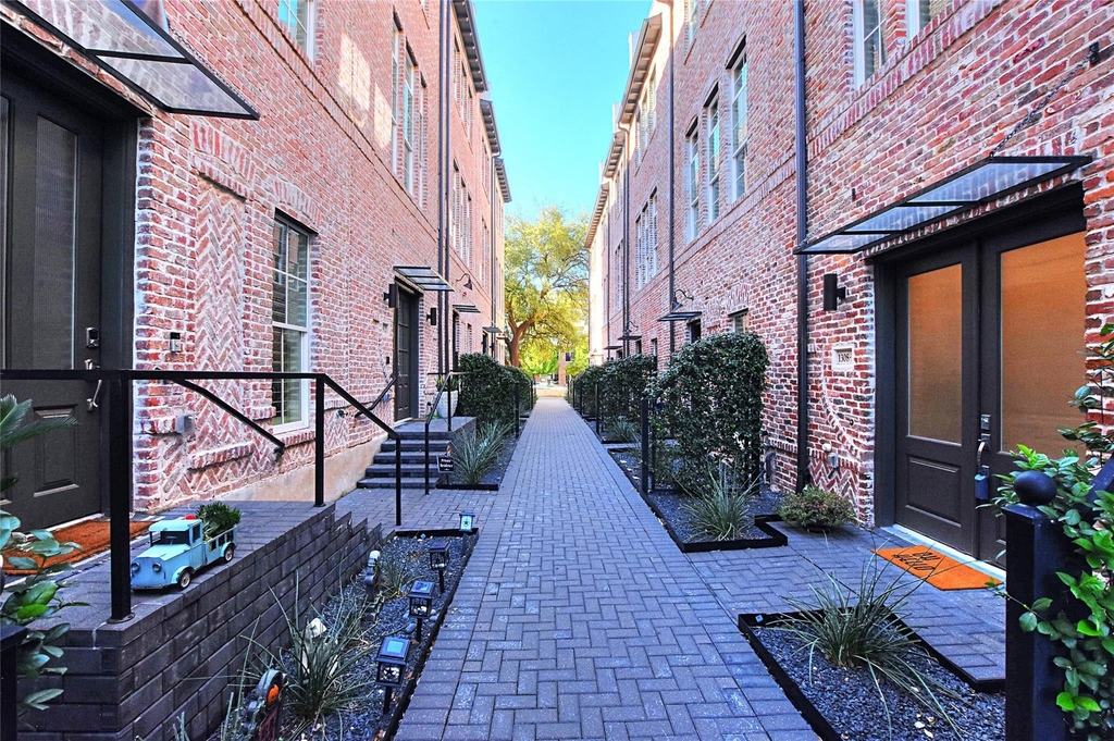 1308 Tinnin Ford Rd - Photo 1