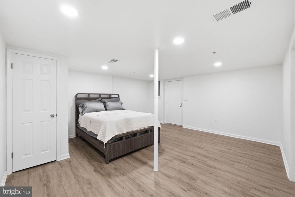 4805 Berwyn House Road - Photo 16