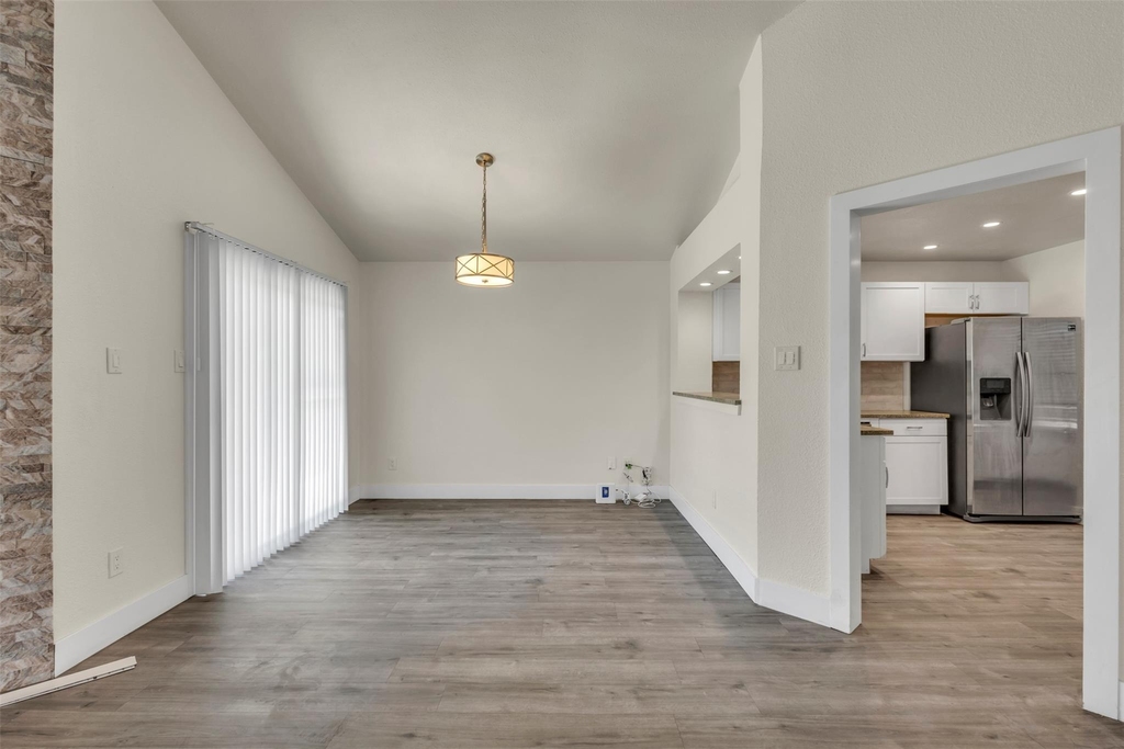 12312 Yarmont Way - Photo 33