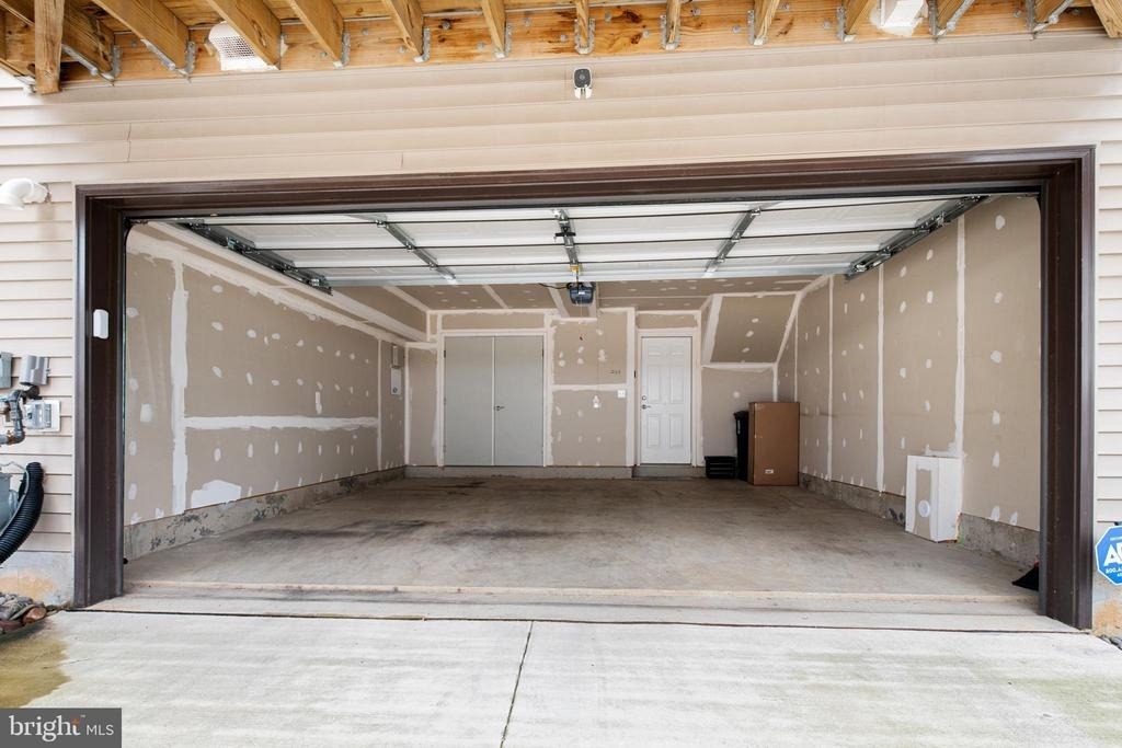106 Albany Place - Photo 11
