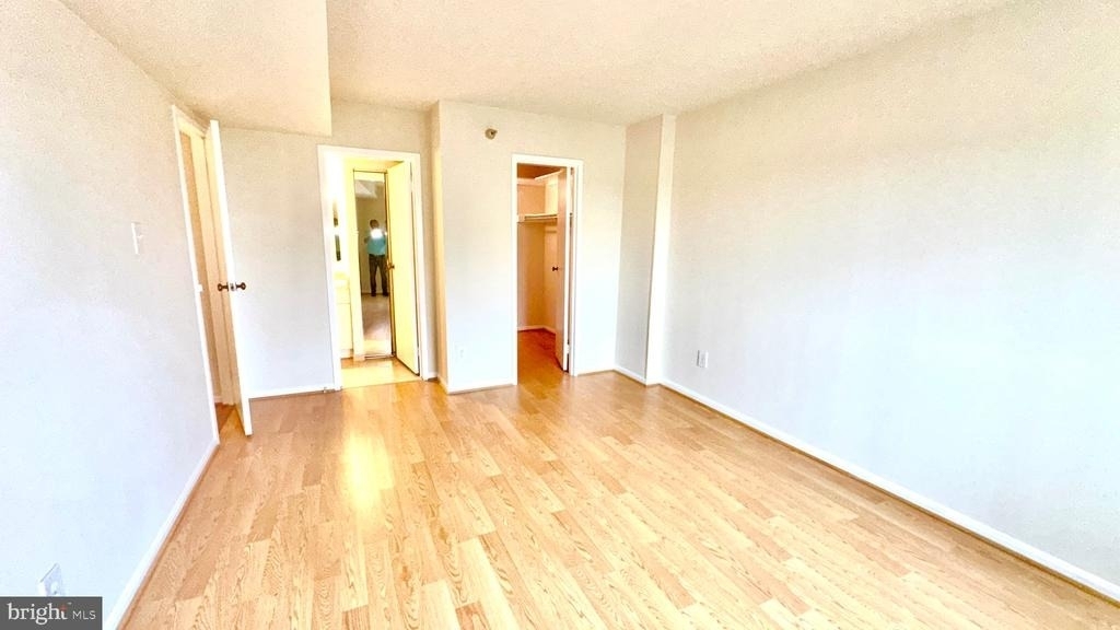 7401 Westlake Terrace - Photo 24