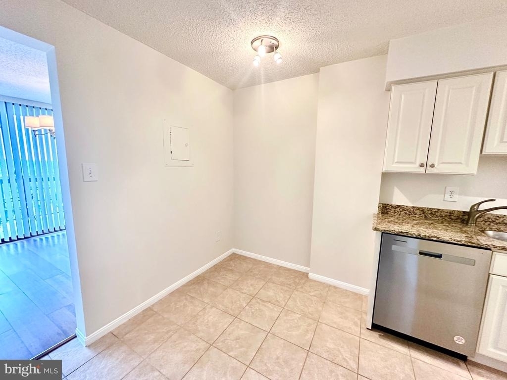 7401 Westlake Terrace - Photo 25