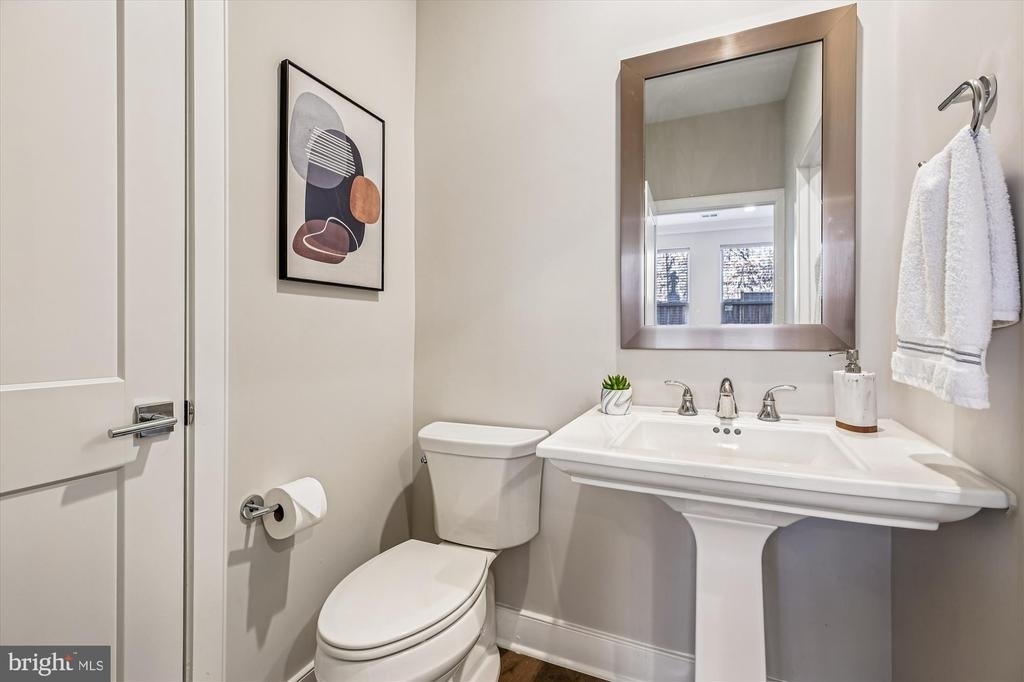 10340 Grosvenor Place - Photo 26