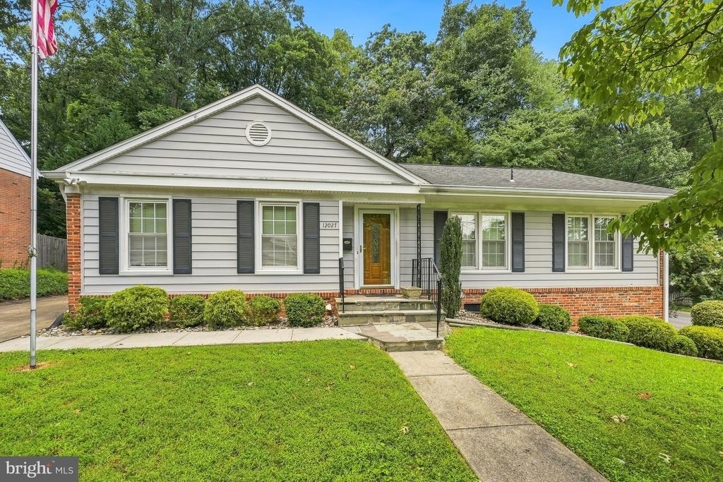 12027 Devilwood Drive - Photo 0