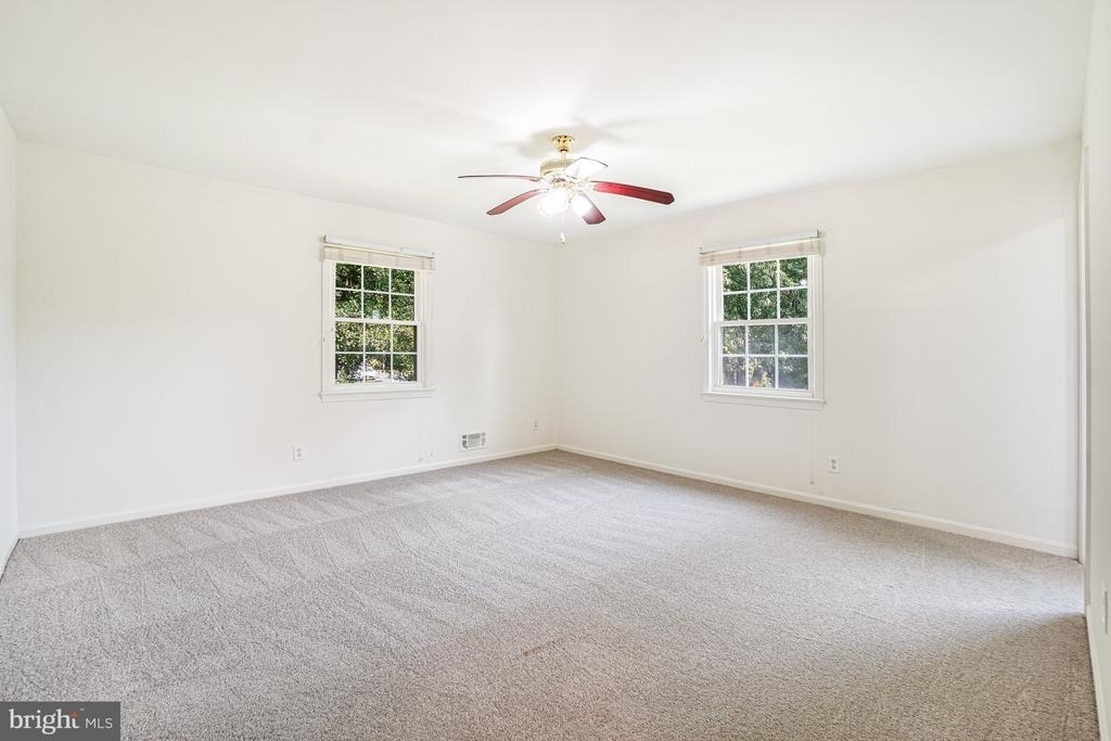 12027 Devilwood Drive - Photo 19
