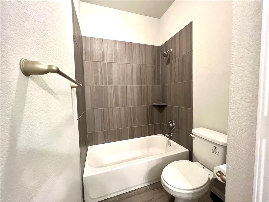 3240 E Whitestone Blvd - Photo 12