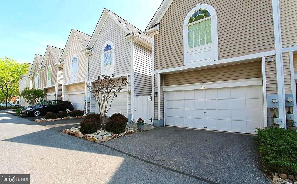 537 Longhorn Crescent - Photo 9