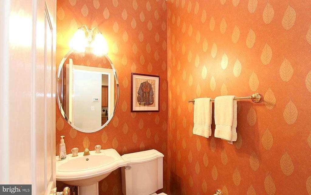 537 Longhorn Crescent - Photo 5