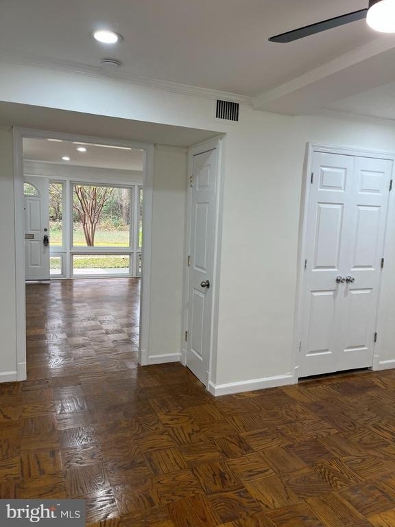 7572 Spring Lake Drive - Photo 3