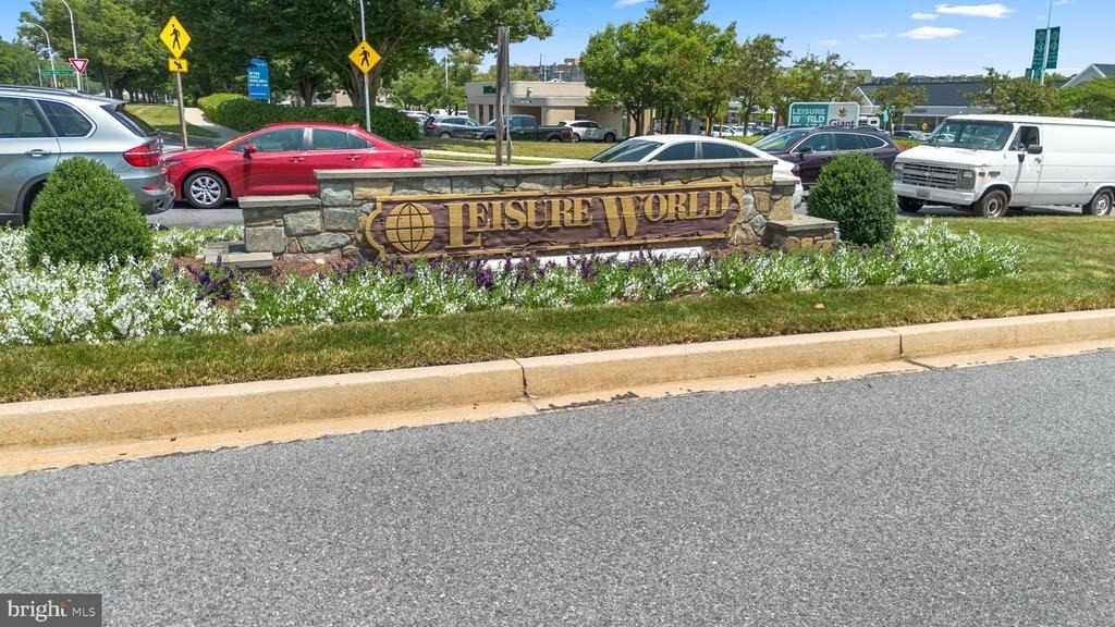 3005 S Leisure World Boulevard - Photo 39