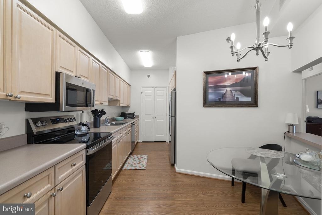 3005 S Leisure World Boulevard - Photo 14