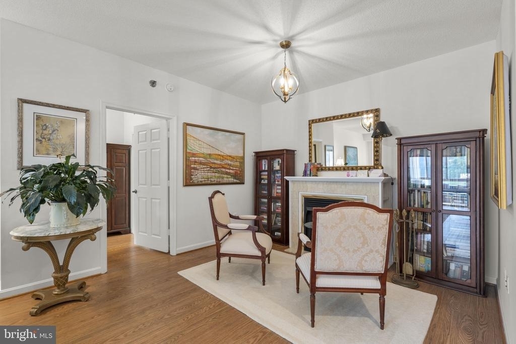 3005 S Leisure World Boulevard - Photo 5