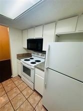 2401 Leon St - Photo 18