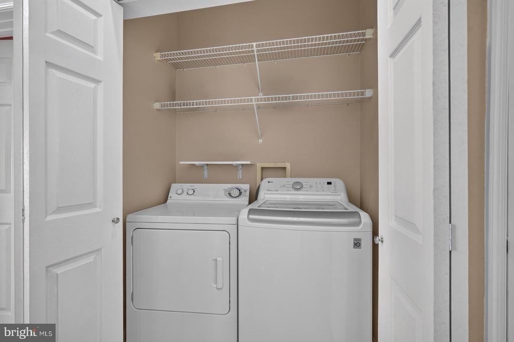 501 Hungerford Drive - Photo 11