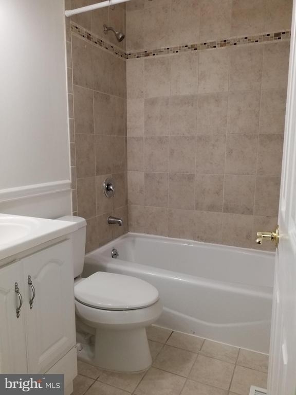 9516 Tippett Lane - Photo 8