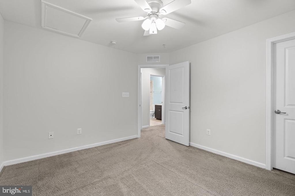 4986 Windpower Way - Photo 34