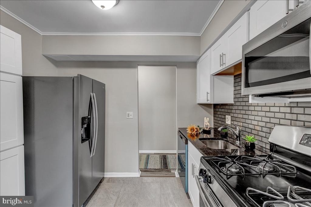 5915 Tamar Drive - Photo 15