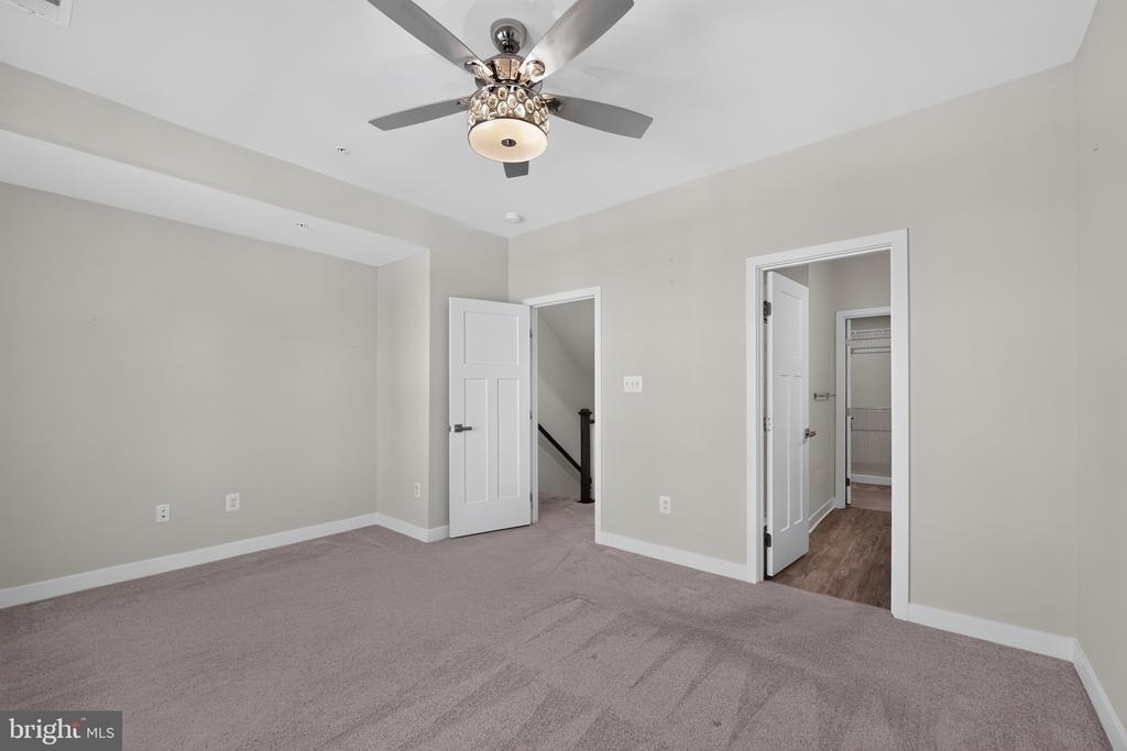 7023 Mahant Way - Photo 14