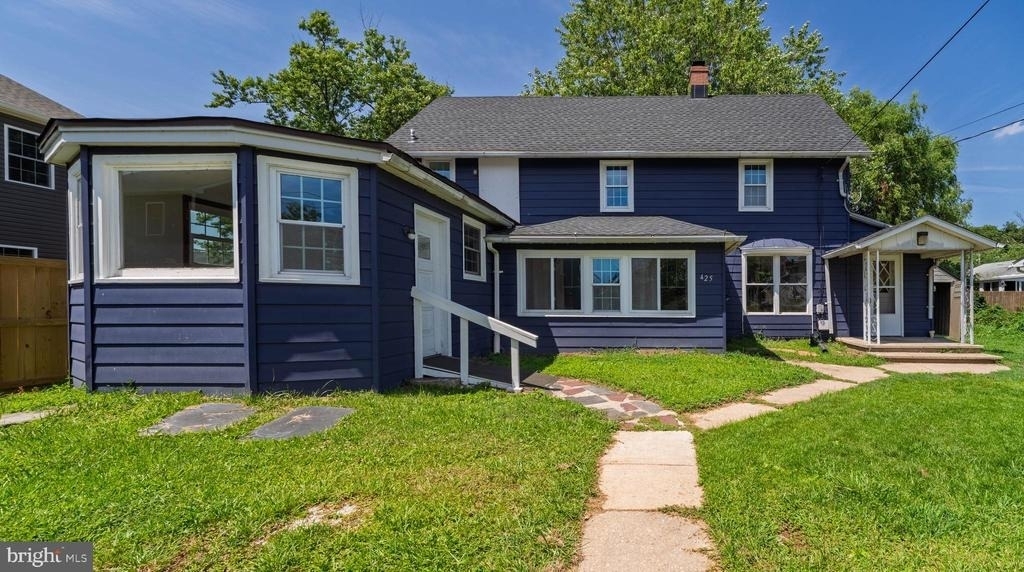 425 Otsego Street - Photo 0