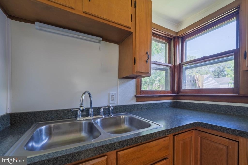 425 Otsego Street - Photo 7