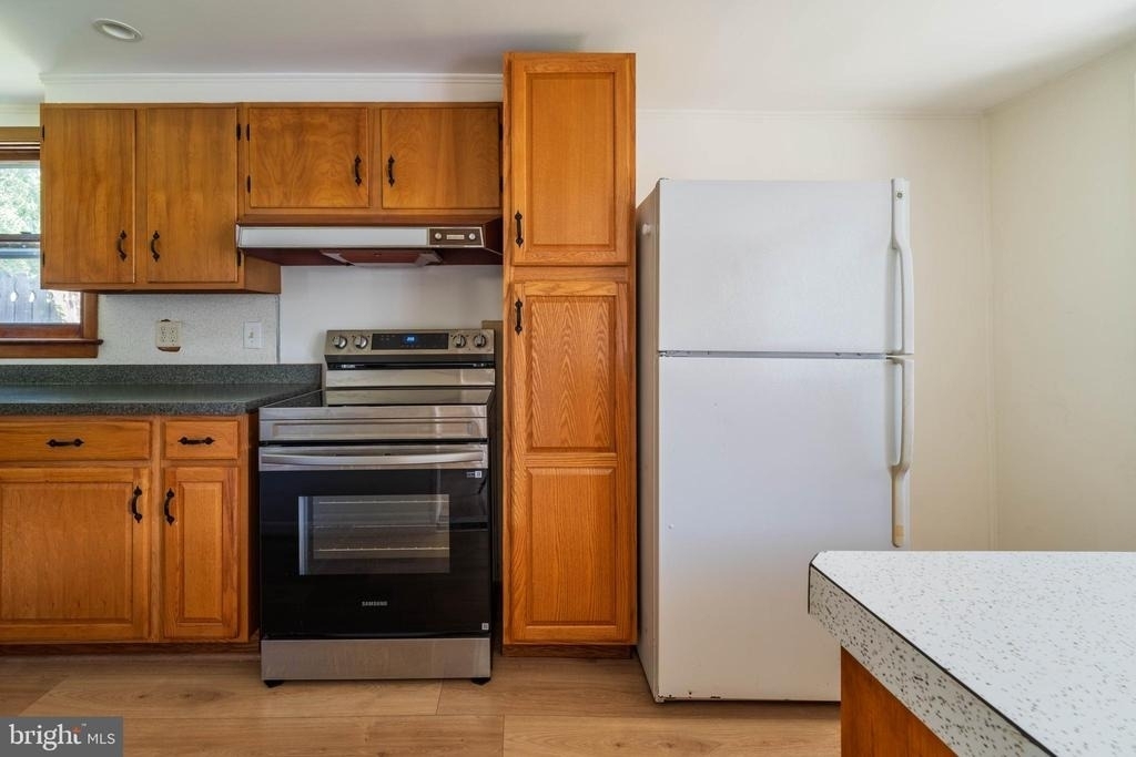 425 Otsego Street - Photo 6