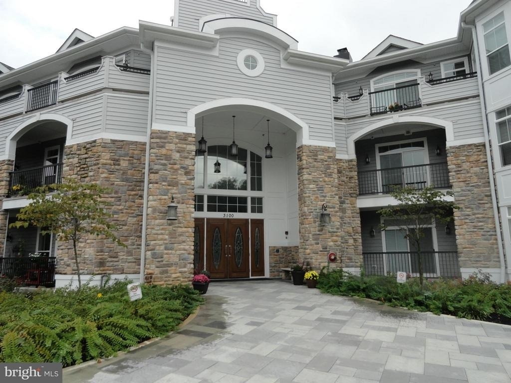 3100 Stone Cliff Drive - Photo 0