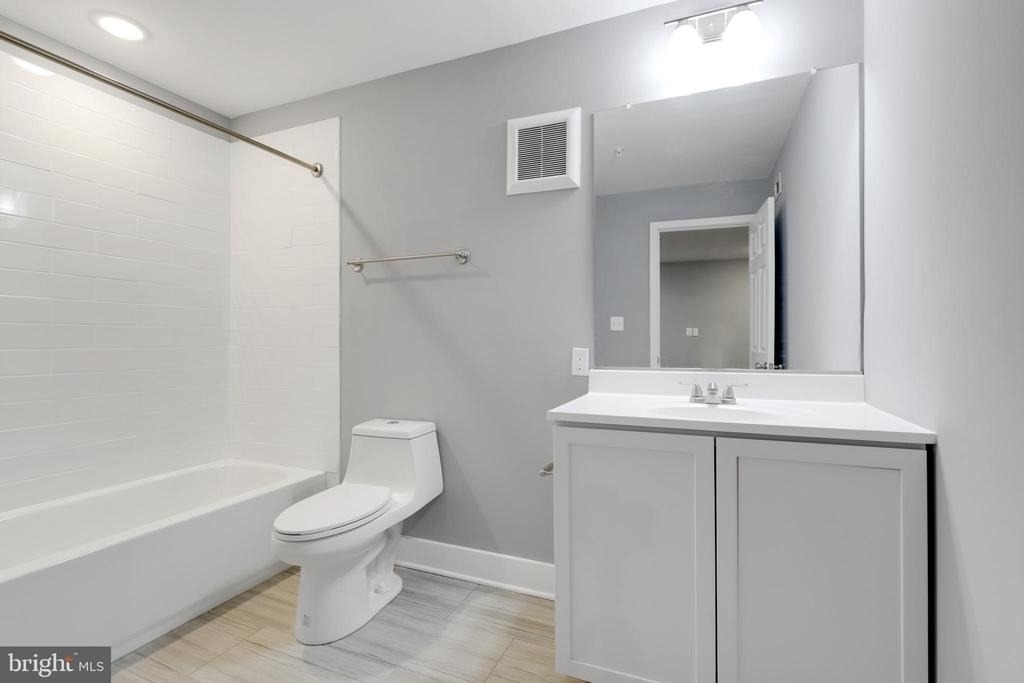 19 E Fayette Street - Photo 4