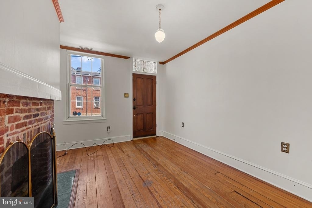1106 William Street - Photo 9