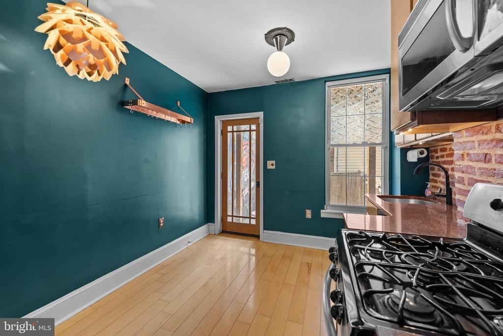 1106 William Street - Photo 28
