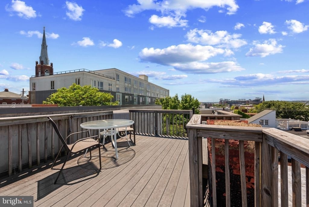 1106 William Street - Photo 11
