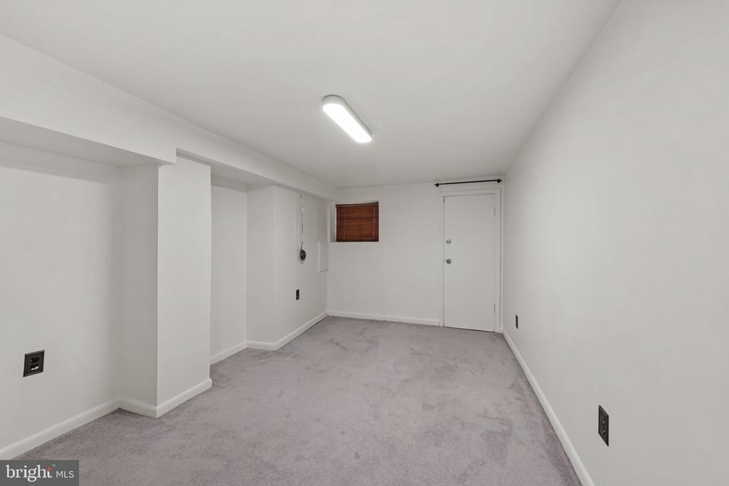 1106 William Street - Photo 35