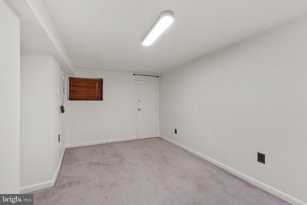 1106 William Street - Photo 23