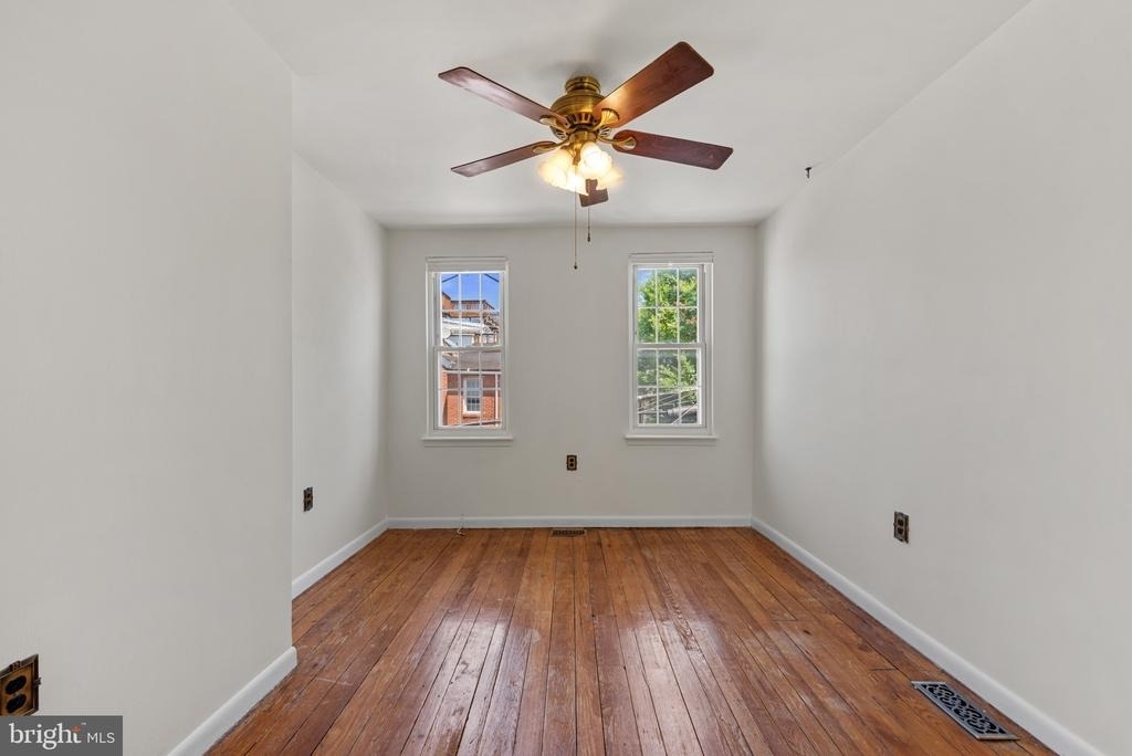 1106 William Street - Photo 31
