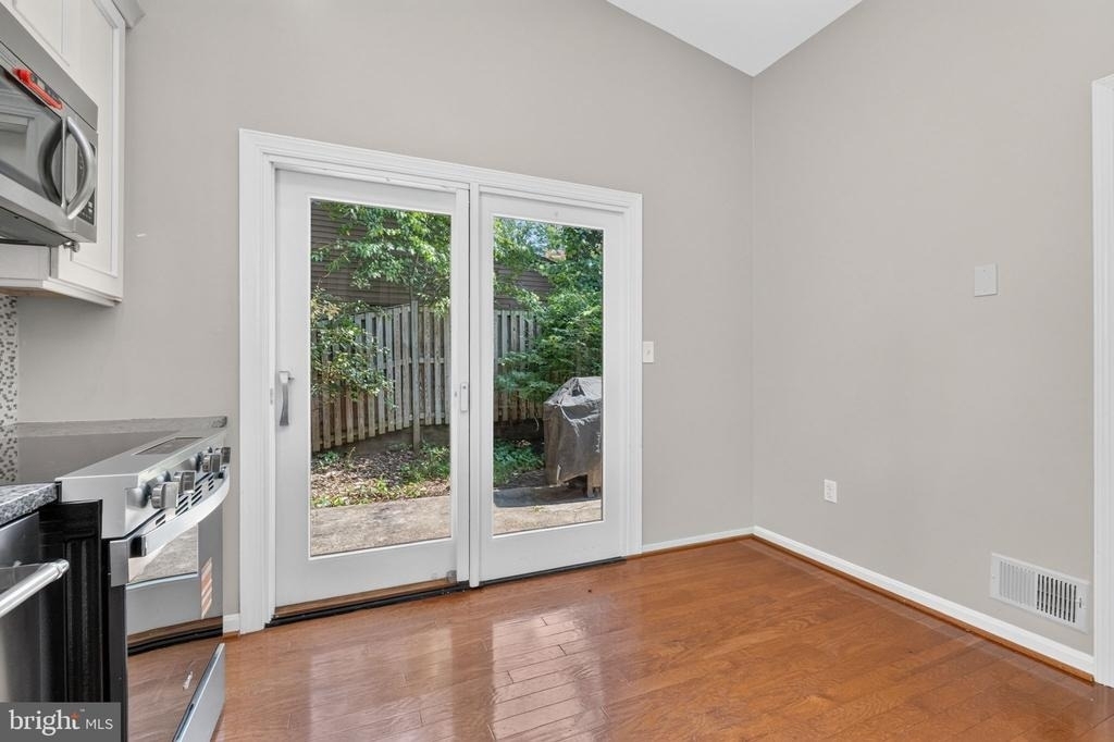 6 Youngs Farm Court - Photo 10