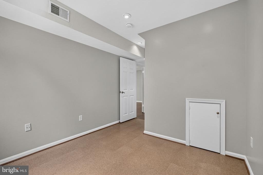 6 Youngs Farm Court - Photo 13