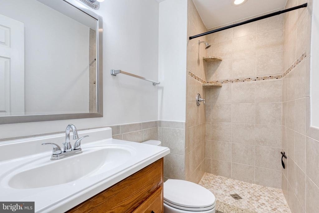1632 Angus Court - Photo 10
