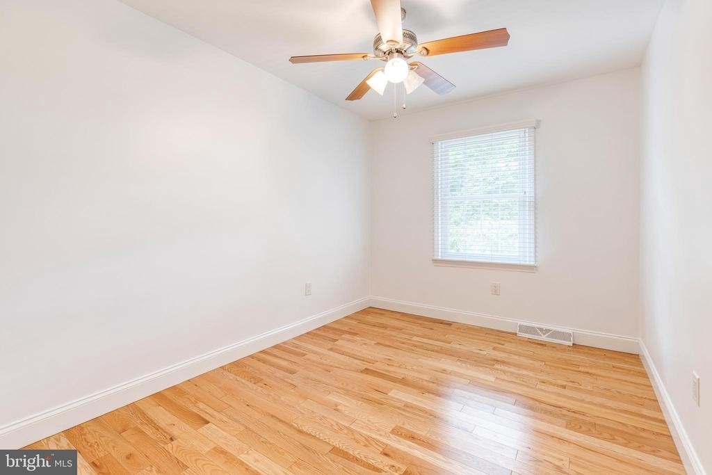 1632 Angus Court - Photo 11