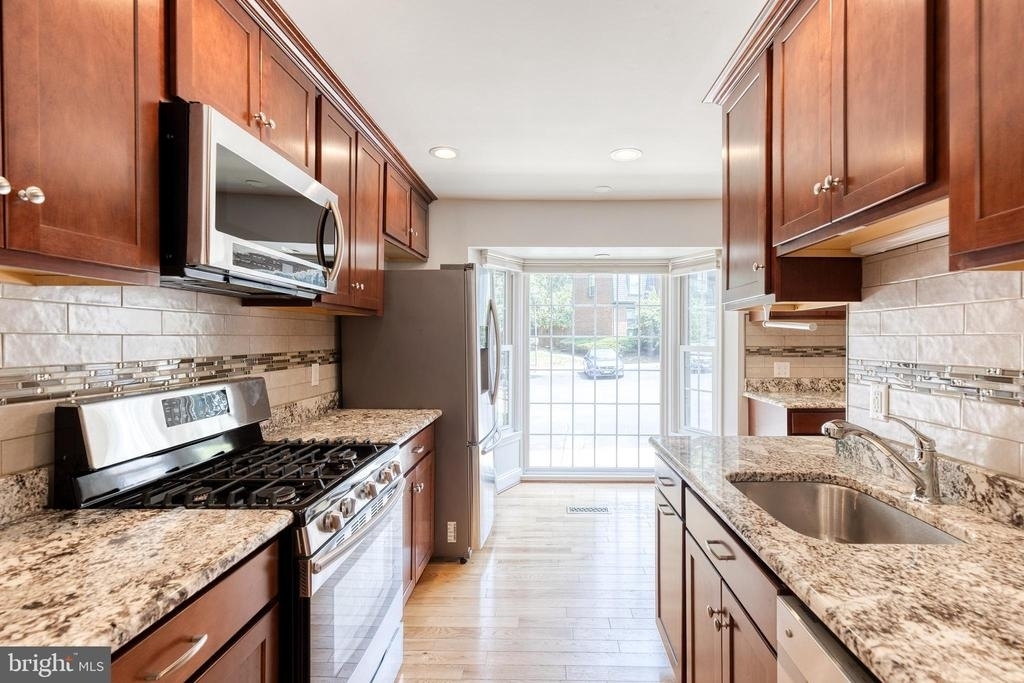 1632 Angus Court - Photo 7