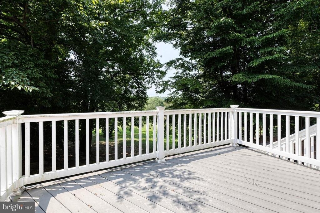 1632 Angus Court - Photo 17
