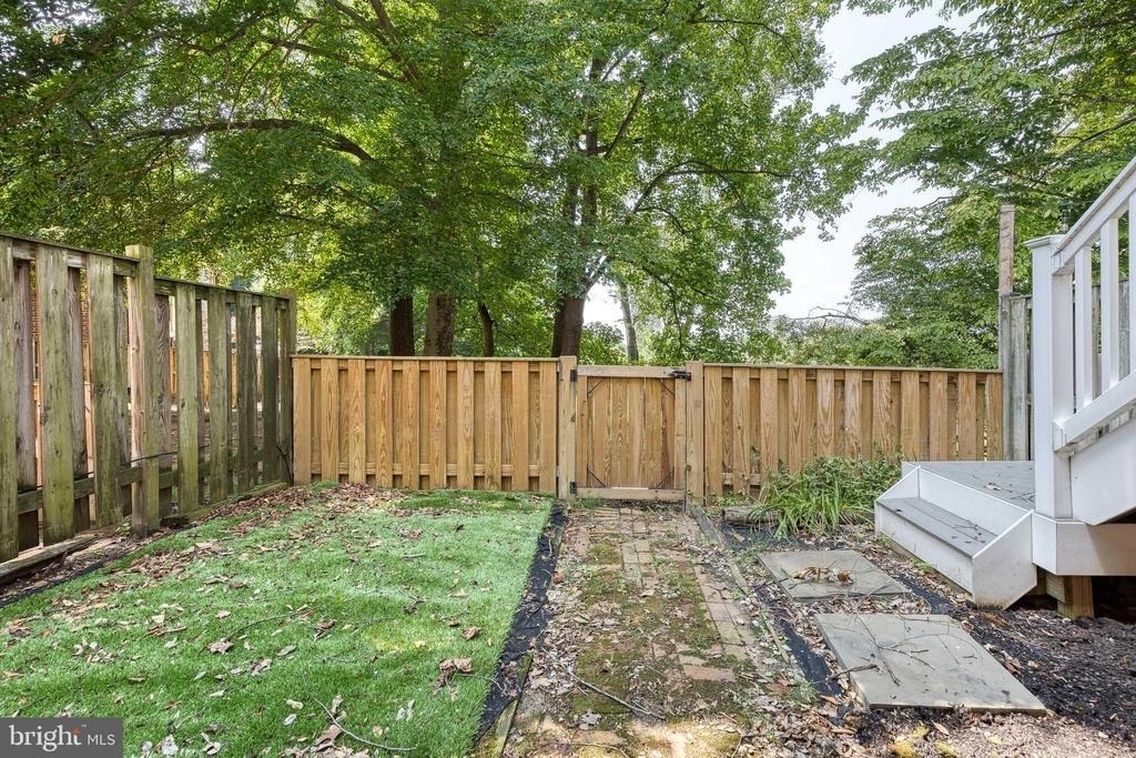 1632 Angus Court - Photo 18