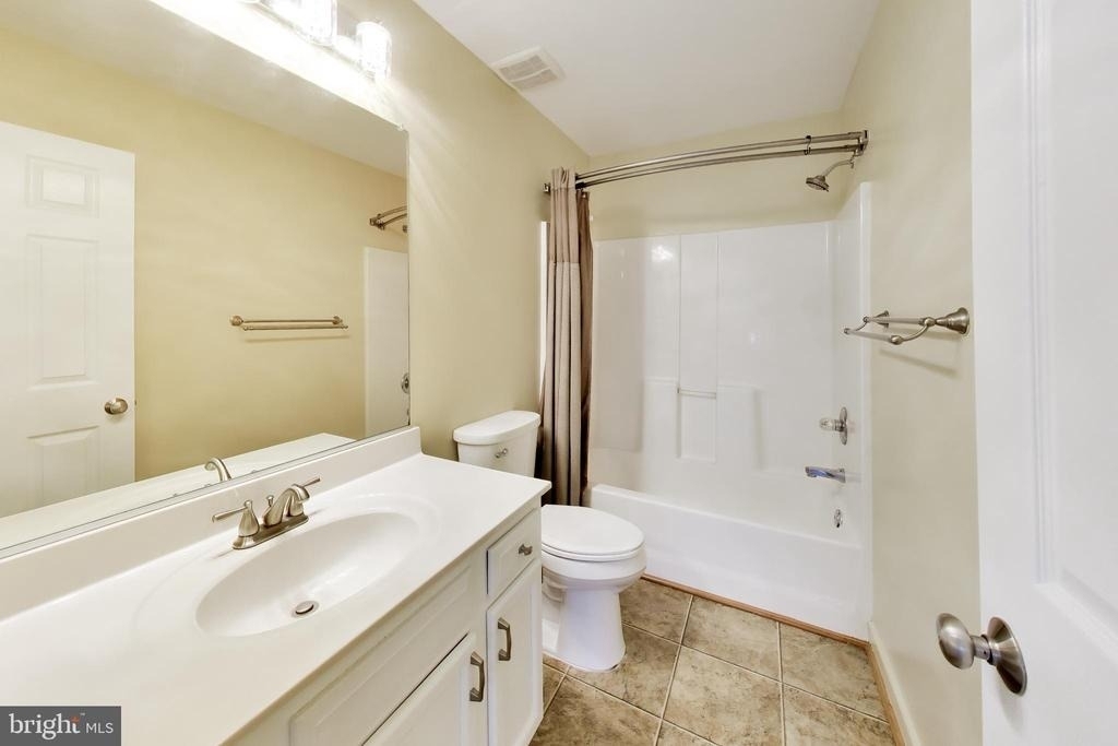 8071 Clark Station Road - Photo 20