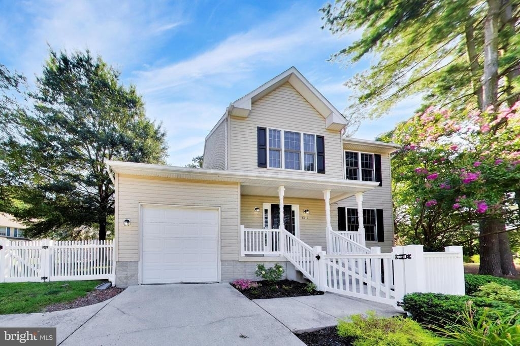 8071 Clark Station Road - Photo 4