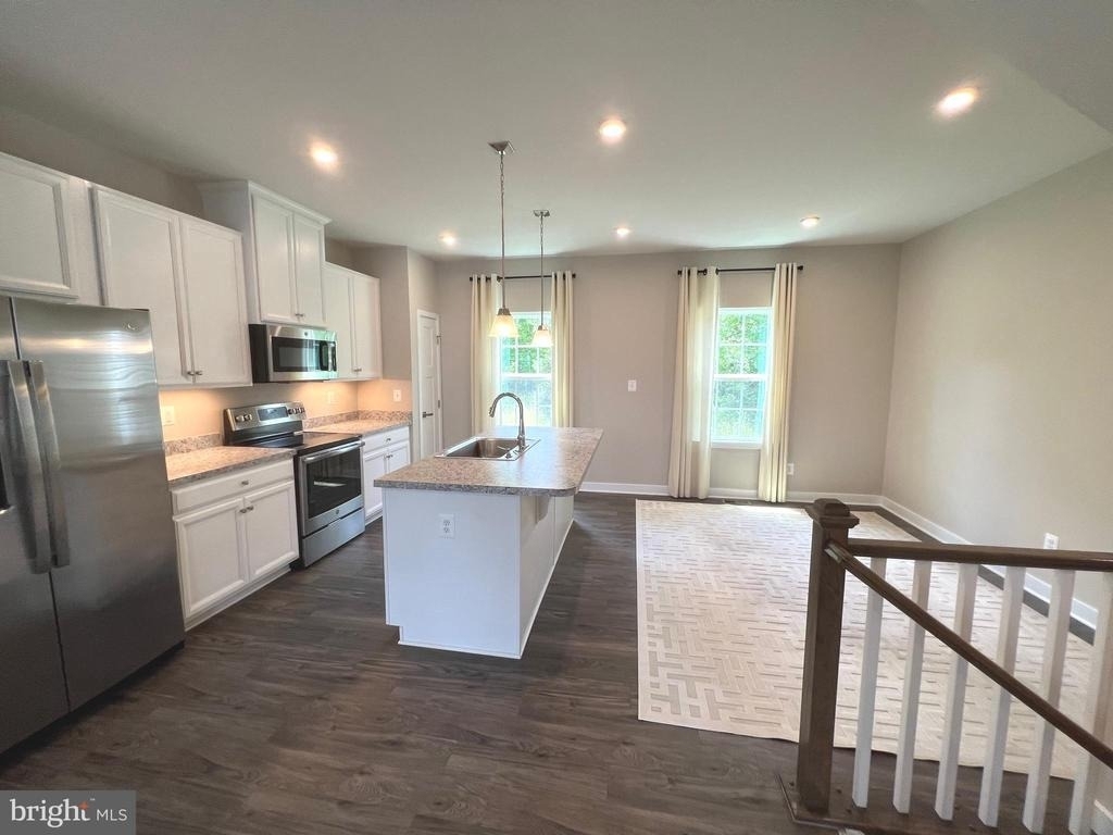 1903 Spearfish Court - Photo 4