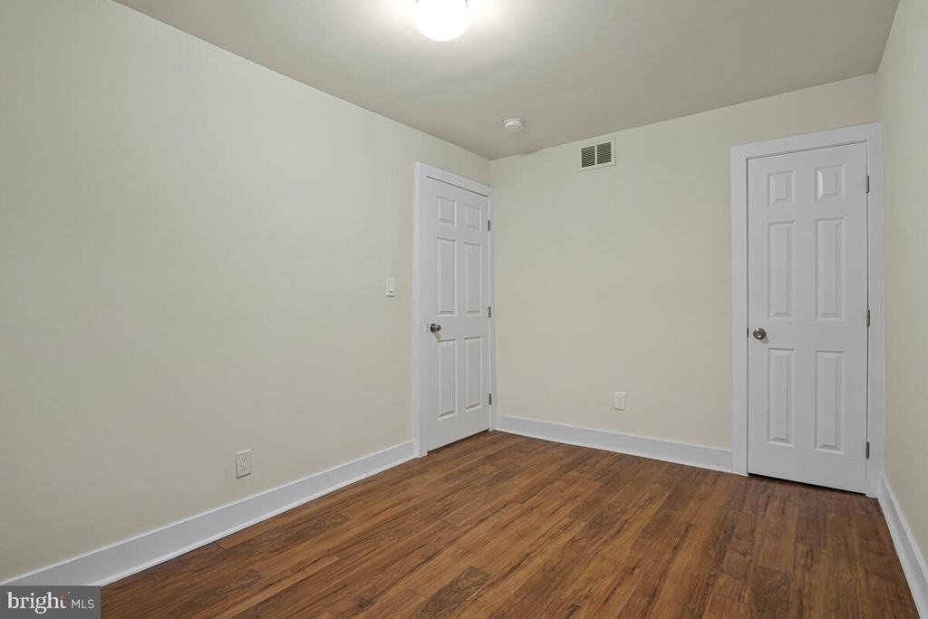3427 B Street Se - Photo 14