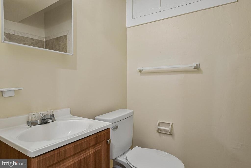 3427 B Street Se - Photo 9
