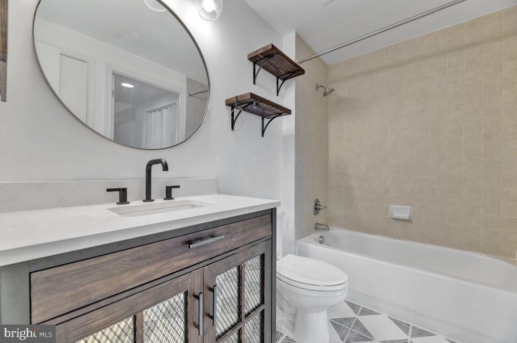 355 I Street Sw - Photo 10