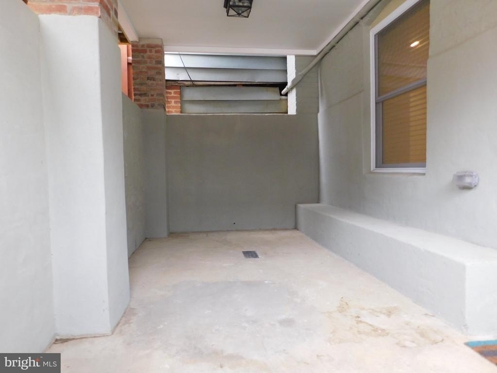 308 Webster Street Nw - Photo 30