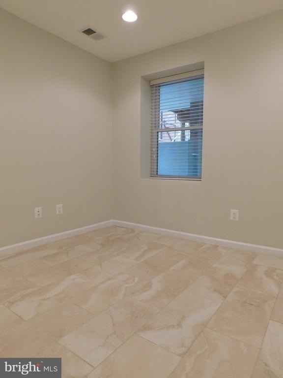 308 Webster Street Nw - Photo 21
