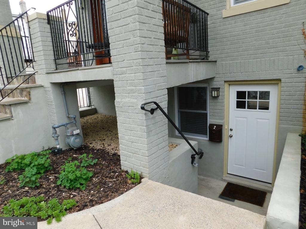 308 Webster Street Nw - Photo 3