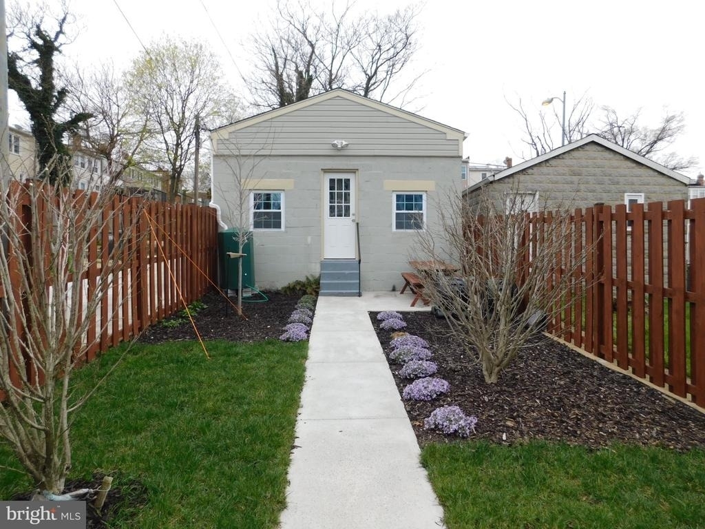 308 Webster Street Nw - Photo 36